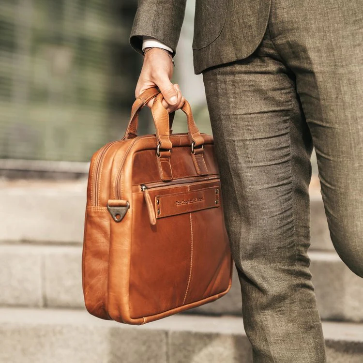 The Chesterfield Brand Cognac Briefcase C40.101031 - Image 4